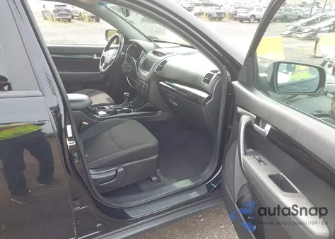 2015 Kia Sorento Lx V6 from USA, damaged, VIN 5XYKT4A78FG578465